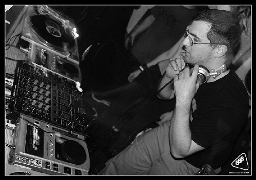 haf24.jpg (41650 bytes)