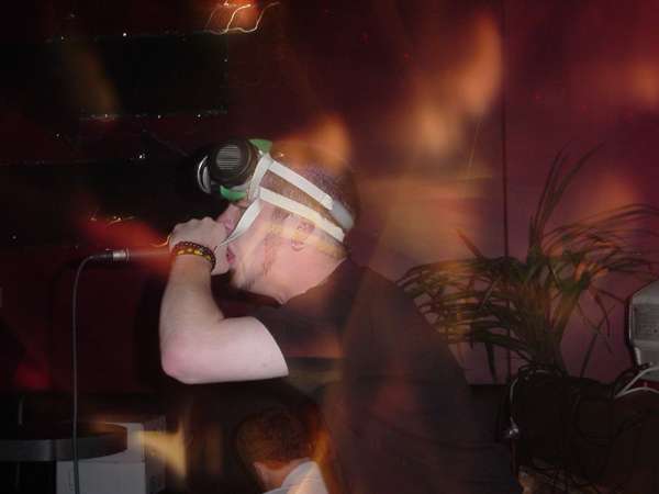 ladimir2.jpg (16883 bytes)