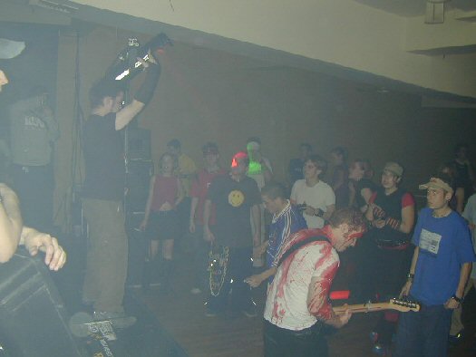 010333.jpg.jpeg (33545 bytes)