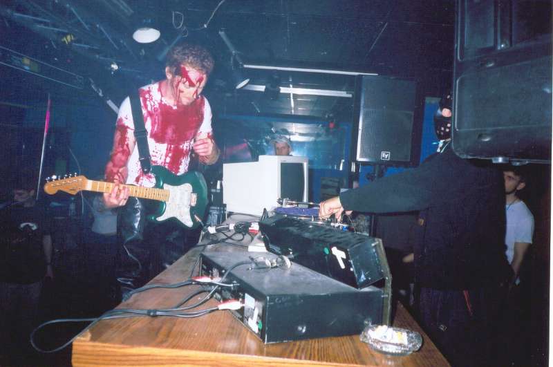 nimdaklez.jpg (44336 bytes)