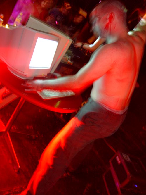 nyedoc3.jpg.jpeg (68684 bytes)