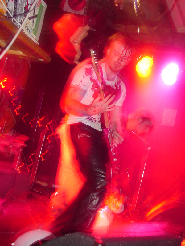 slammer07.jpg.jpeg (63623 bytes)